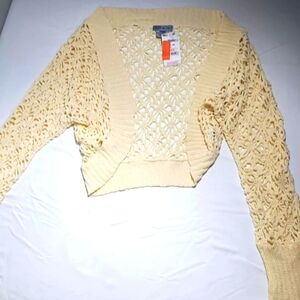 Women's cropped sweater